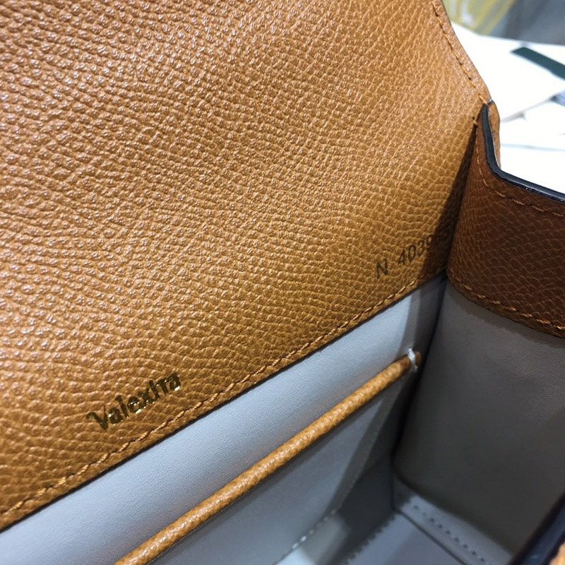 世界中で大人気♪ ヴァレクストラ iside イジィデ ミニ ハンドバッグ Vuj48621