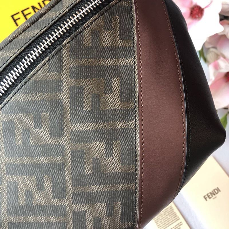 希少色フェンディ モノグラムベルトバッグ コピー fem72811