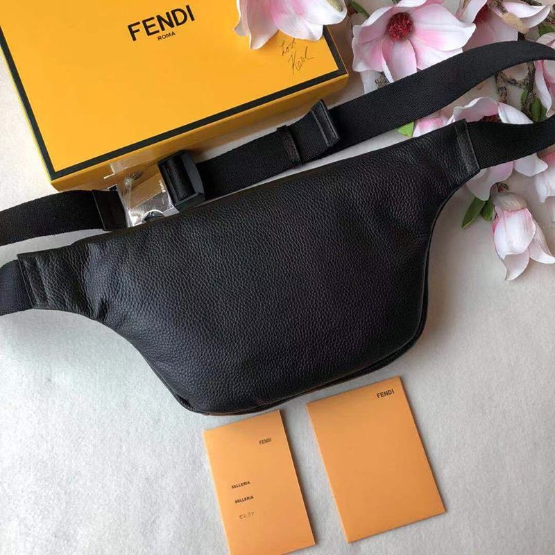 ★日本!!人気!フェンディ カーフレザー ベルトバッグ 偽物 feg92007