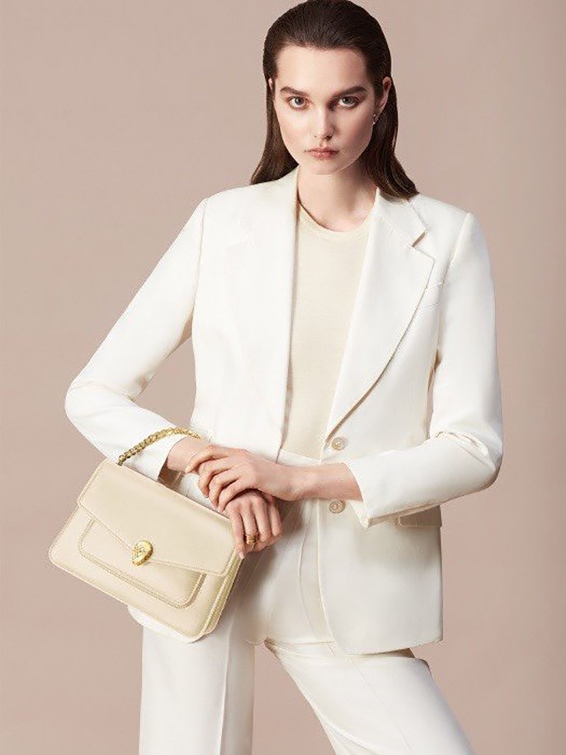 送料込【ブルガリ】新色! SERPENTI FOREVER 白 ナッパ ハンドバッグ Buy87368