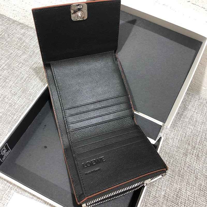 超希少!【ロエベ ウォレット 偽物】 アナグラム トリフォルド 6 cc ウォレット lot29737