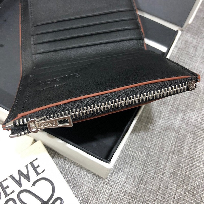 超希少!【ロエベ ウォレット 偽物】 アナグラム トリフォルド 6 cc ウォレット lot29737