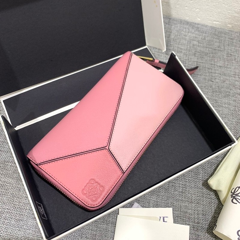 ロエベ 財布 パズル コピー ラウンドジップ ウォレット lov96806