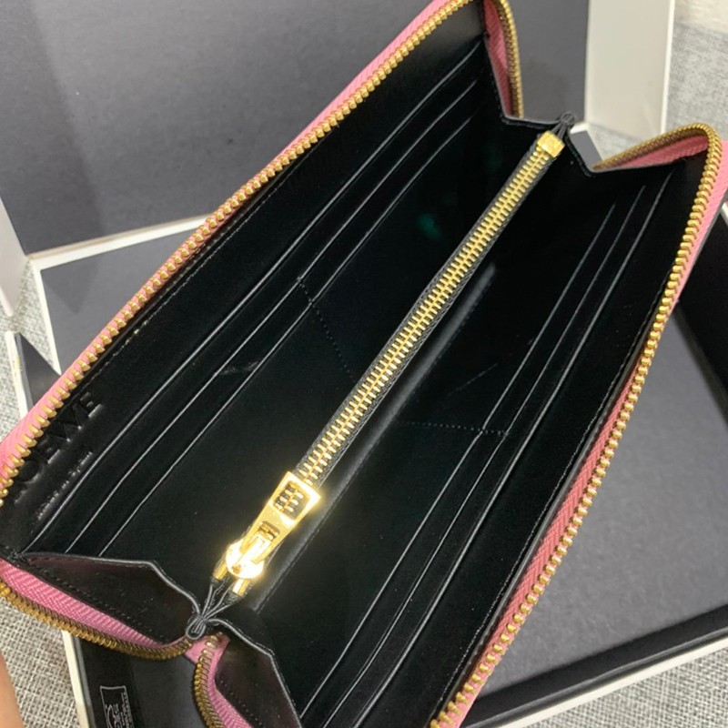 ロエベ 財布 パズル コピー ラウンドジップ ウォレット lov96806