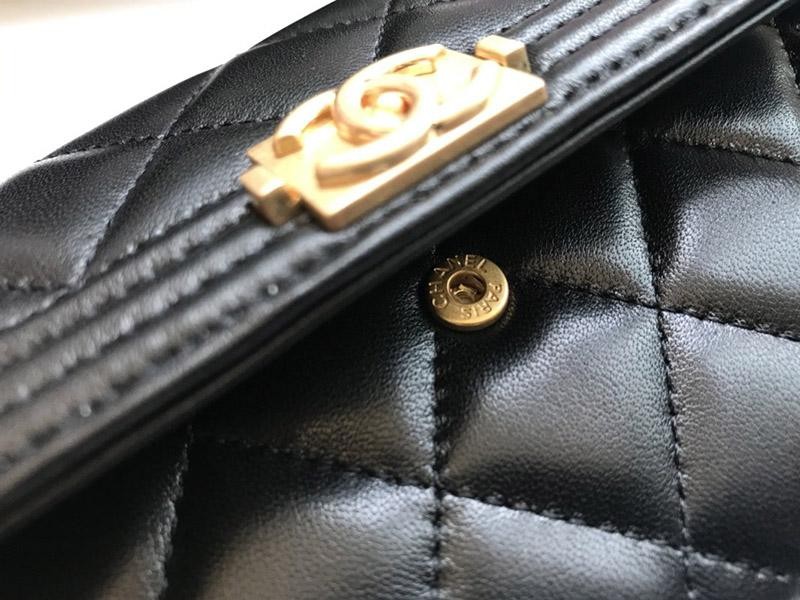 シャネル 長財布 偽物 ボーイ シャネル マトラッセ shk25482
