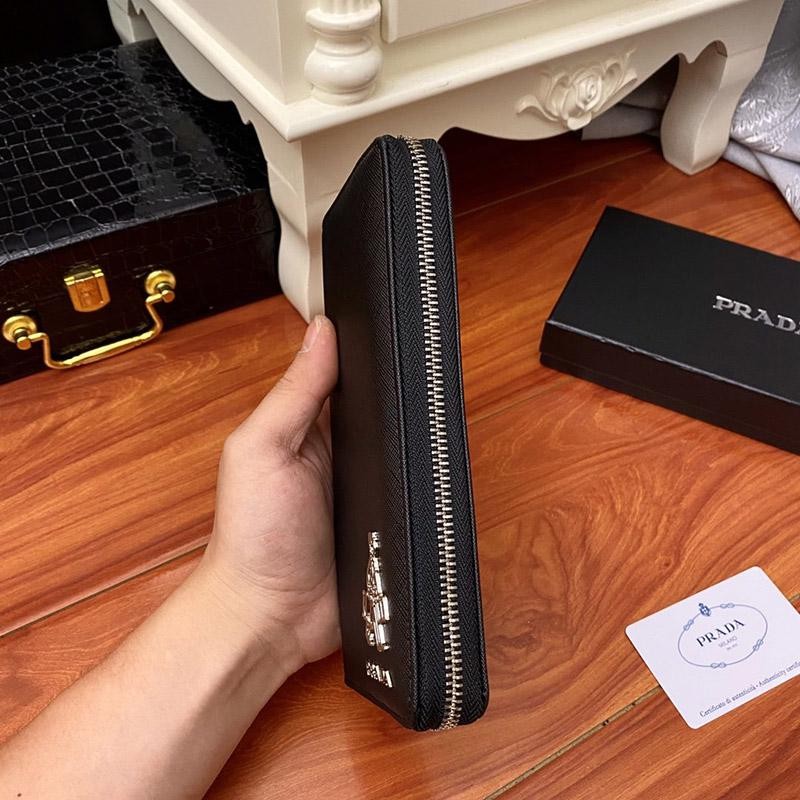 21-22AW 大人気!プラダ ファスナー付 長財布 偽物メンズ pui11000