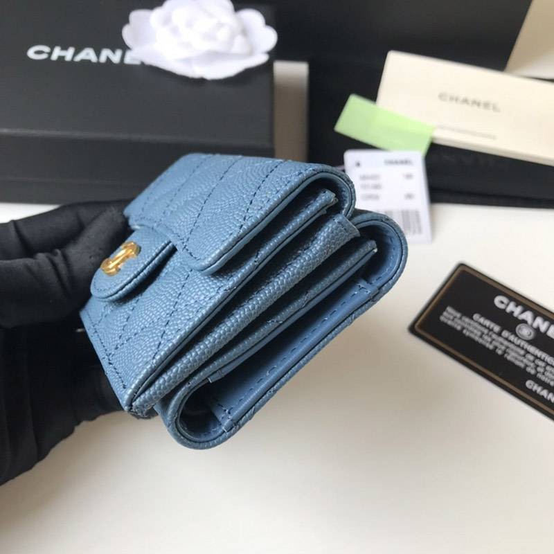 シャネル 折り財布 コピー キャビアスキン shx85326