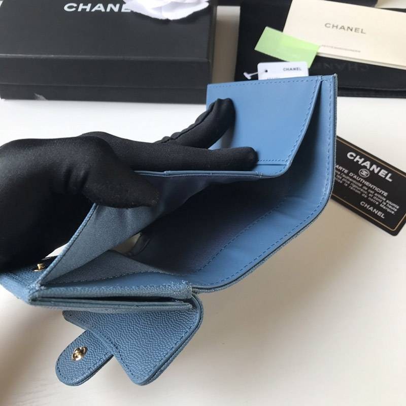 シャネル 折り財布 コピー キャビアスキン shx85326