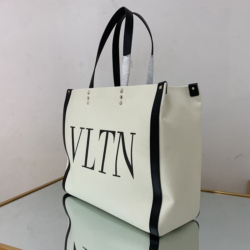 ★日本!!人気!ヴァレンティノ トートバッグ コピー ショッピングバッグ NEON VLTN キャンバス ミディアム Vua11801