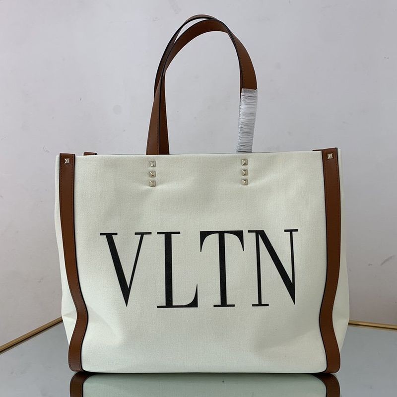 ヴァレンティノ トートバッグ 偽物 ショッピングバッグ NEON VLTN キャンバス ミディアム Vui76345