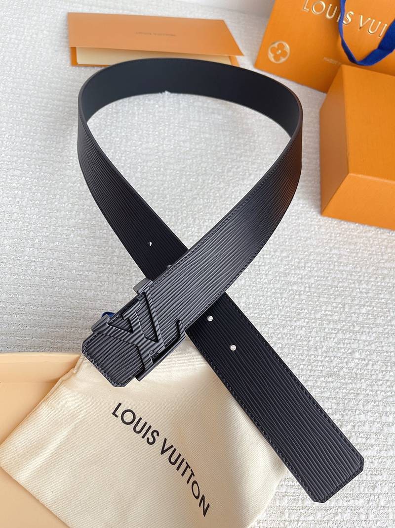 ルイヴィトン スーパーコピー サンチュール・LVイニシャル 40MM ベルト vud02320