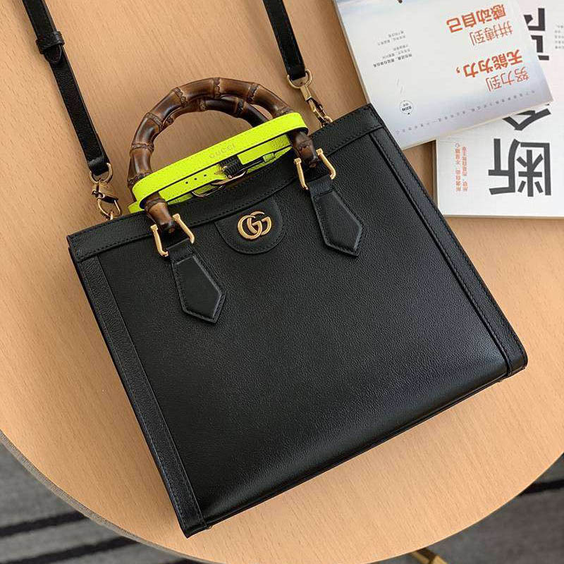 ★日本!!人気!〔グッチ ダイアナ コピー〕スモール トートバッグ 2サイズ gud83556