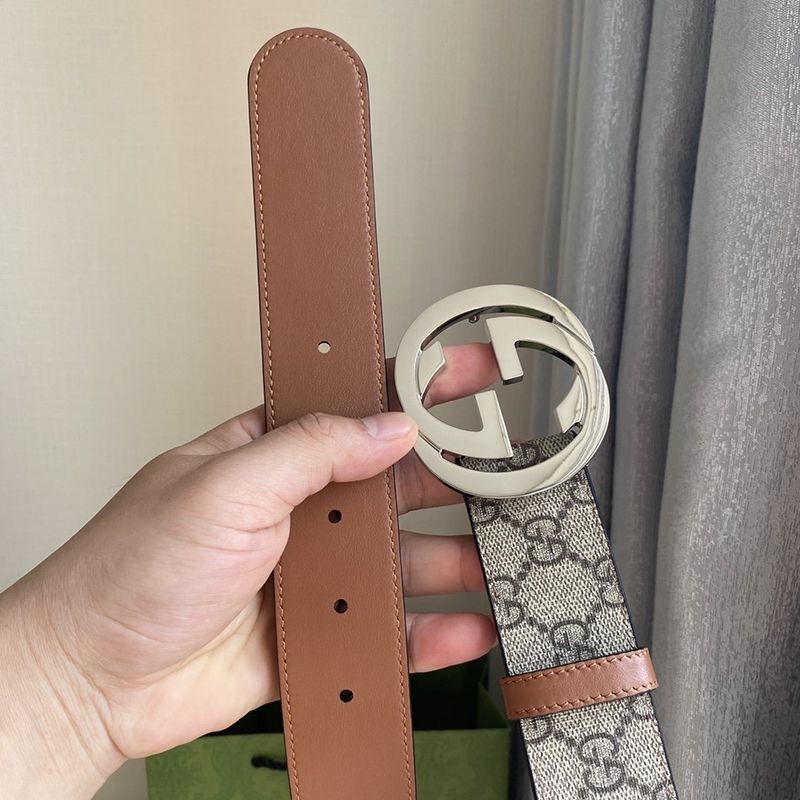 グッチ ベルト 偽物 リバーシブル GGスプリーム キャンバス 38mm guj37999