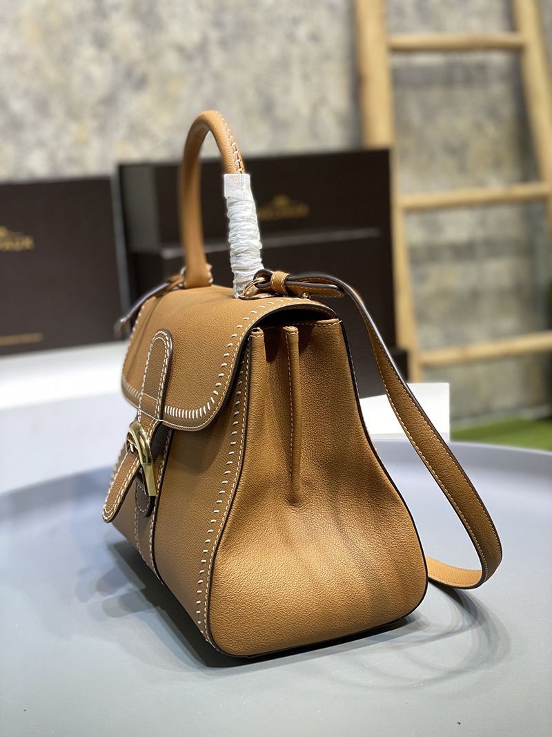 ★日本!!人気!デルボー 偽物 カーフスキン ブリヨン MM ショルダー ハンドバッグ Dep41871