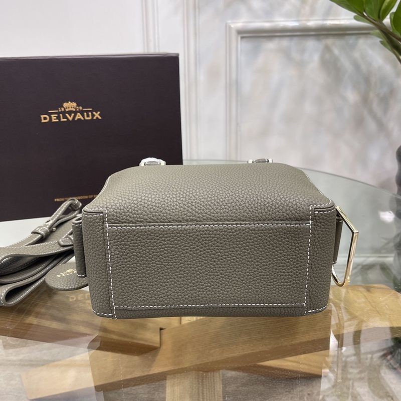 《大人気》DELVAUX 偽物◆Cool Box Mini ソフトグレインレザー製 ハンドバッグ Dee10502