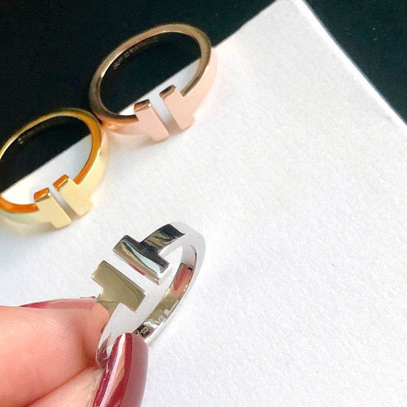 ティファニー T ワイヤー リング コピー 18K Tio45473