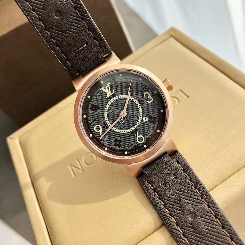 ルイヴィトン 時計 タンブール ストリート ダイバー 36mm vum29771
