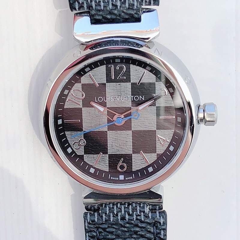 入手困難品!ルイヴィトン 時計 タンブール ストリート ダイバー 33mm vuf99901