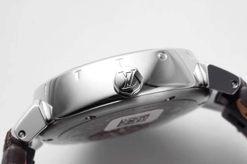 ルイヴィトン 時計 タンブール ストリート ダイバー モノグラム 34mm vuy02756