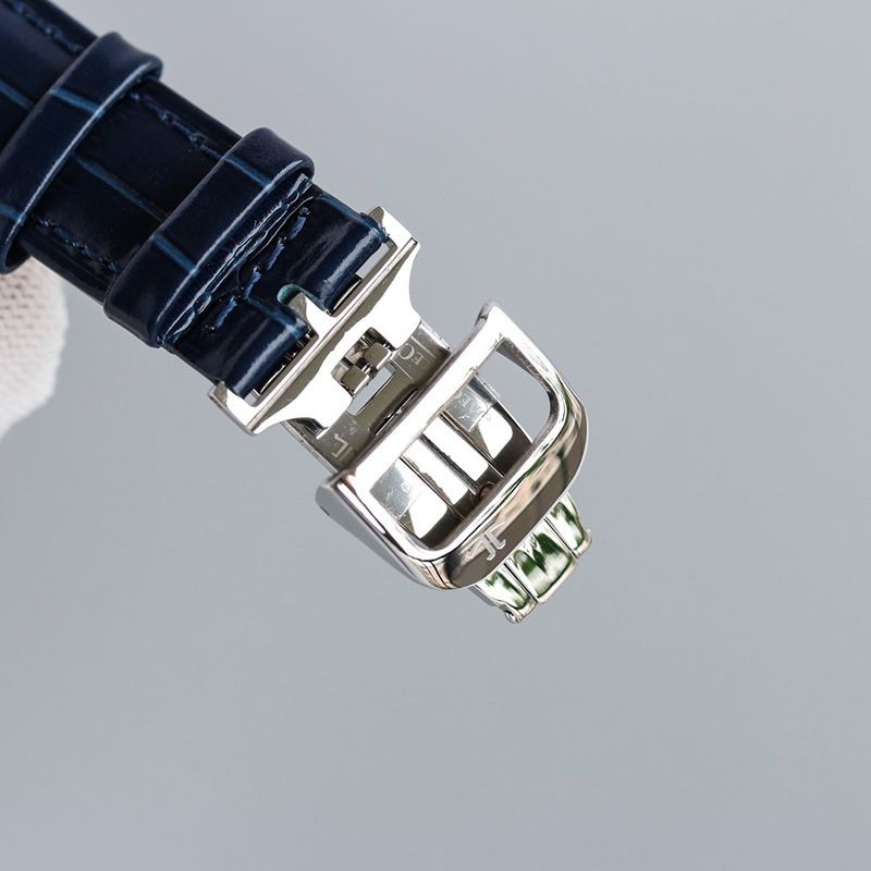 セール ♪ジャガー・ルクルト マスタージオグラフィーク 偽物 42mm Jah32089