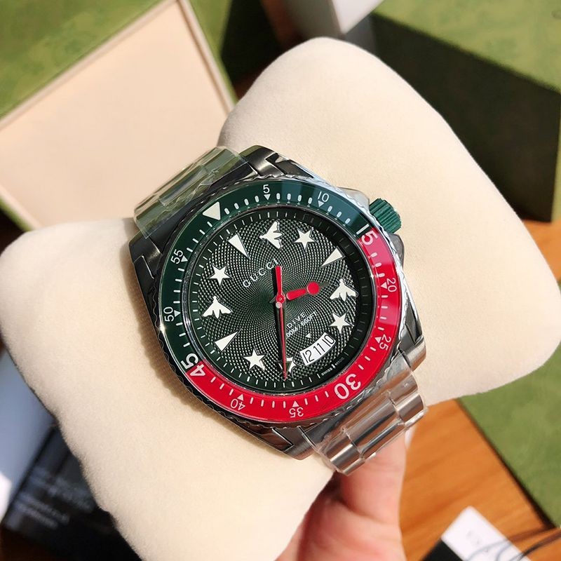 一目惚れ♪★SALE!人気のデザイン★グッチ ダイヴ メンズウォッチ コピー 45mm guq73694