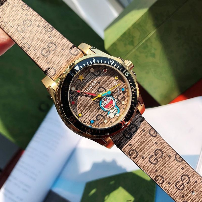 《大人気》グッチ ドラえもんコラボ【グッチ 時計 偽物】贅沢なお洒落☆話題Dive watch 38mm gug93137