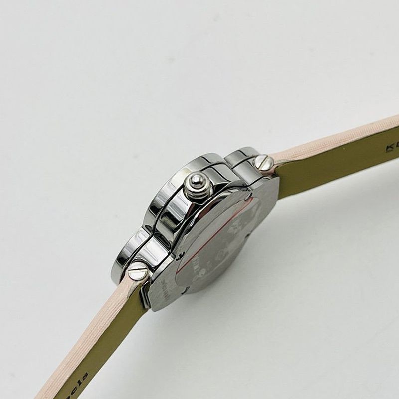 送料込ヴァンクリーフ&アーペル 時計 偽物 レディ アーペル ユール フィラント38mm vad25057
