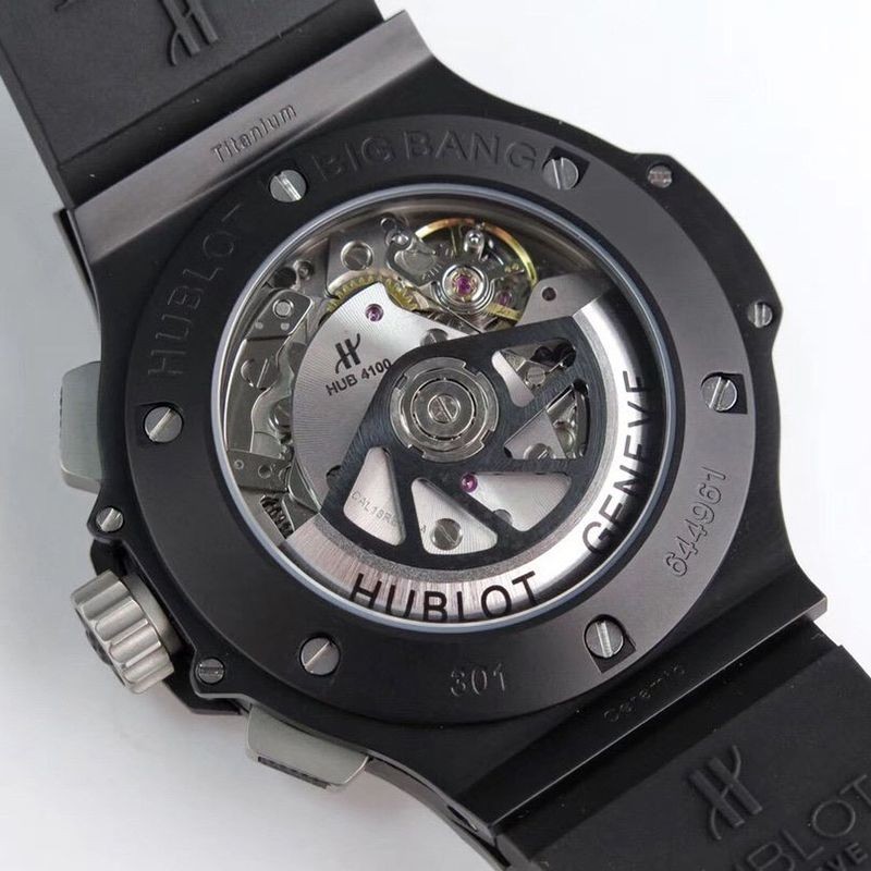 ウブロ 時計 スーパーコピー ビッグバン huf87562