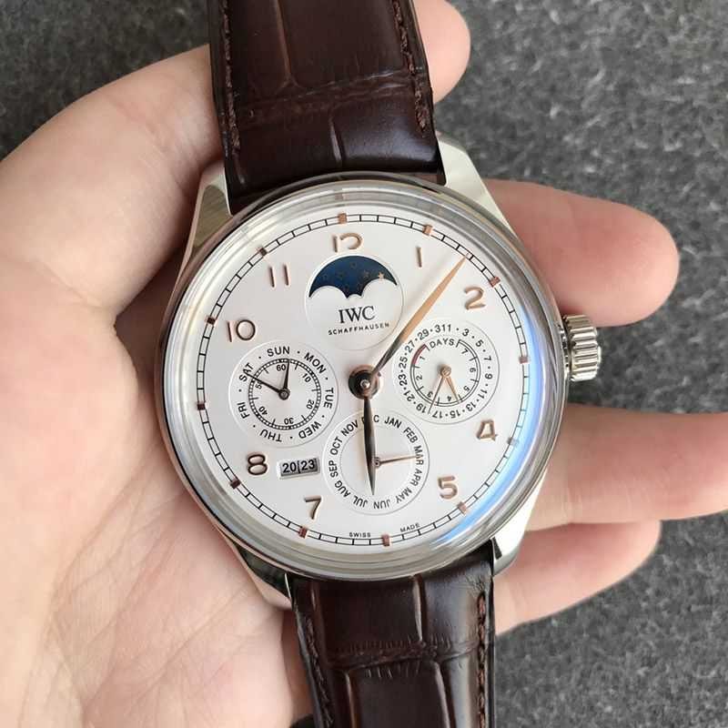 大人気!IWC 偽物 ポルトギーゼ パーペチュアル カレンダー iws28676