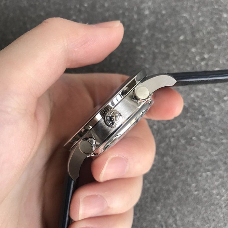 IWC ポルトギーゼクロノ スーパーコピー iwj57483