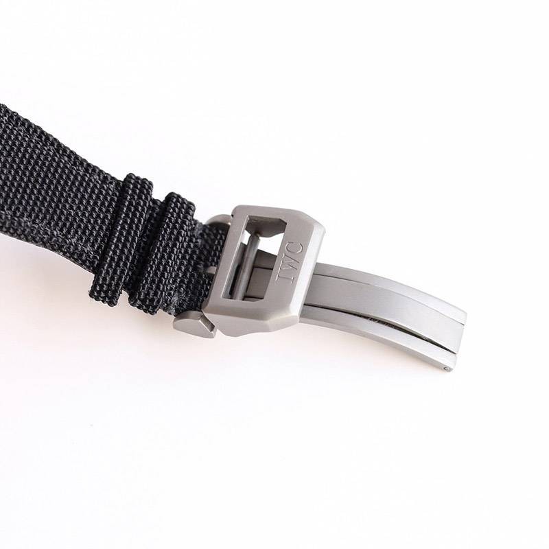 大人気!IWC 時計 偽物 パイロットウォッチクロノ・トップガン iwr90549