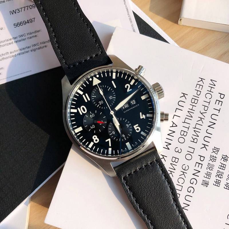 セール ♪IWC コピー パイロットウォッチクロノグラフ レーシング iws88535