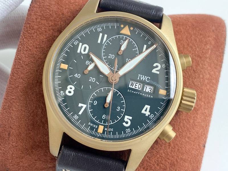 IWC 時計 コピー パイロットウォッチクロノグラフ41 iws16130