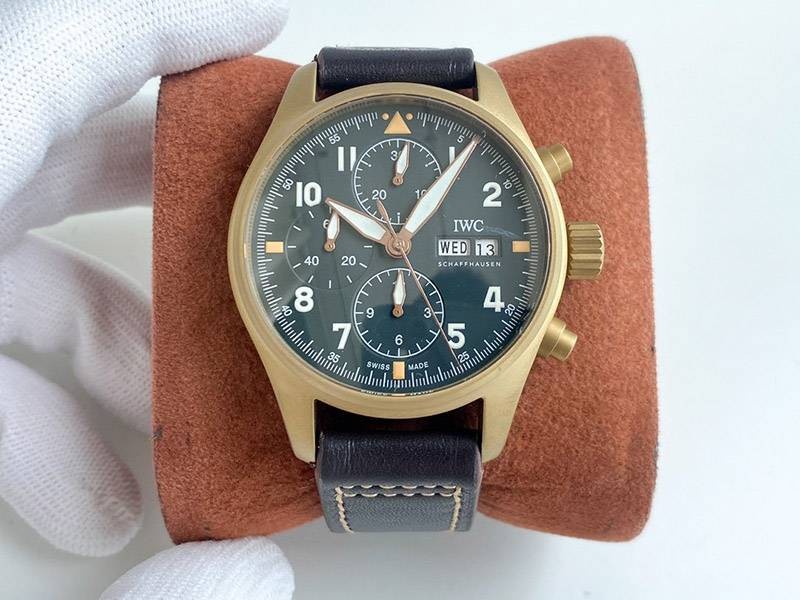 IWC 時計 コピー パイロットウォッチクロノグラフ41 iws16130
