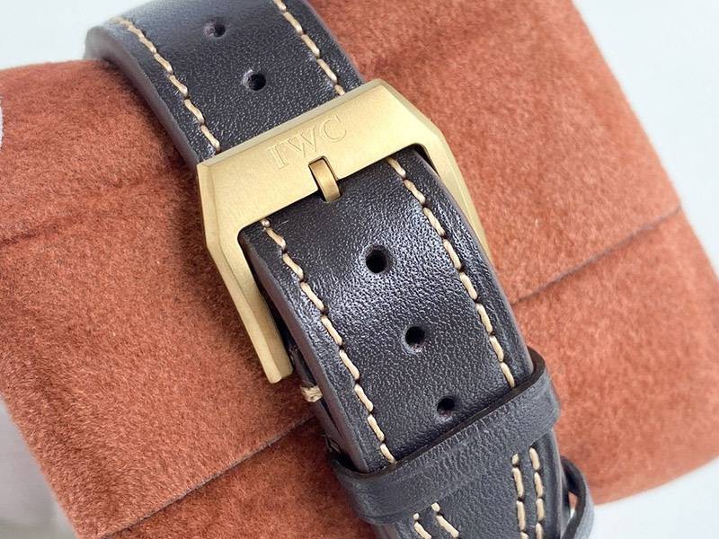IWC 時計 コピー パイロットウォッチクロノグラフ41 iws16130