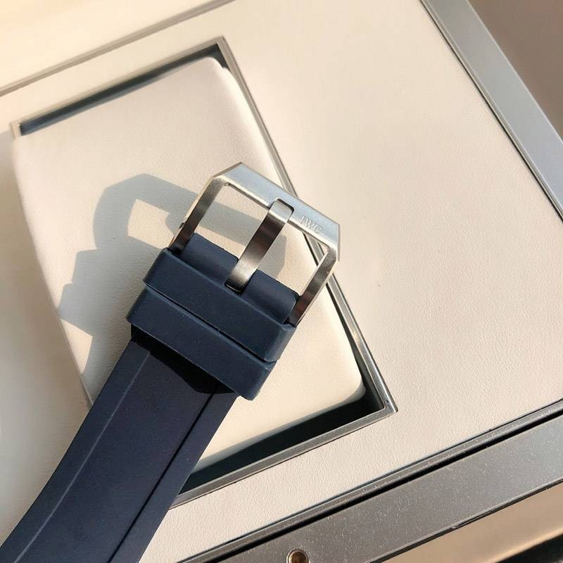 IWC コピー アクアタイマー クロノグラフ ガラパゴス アイランド