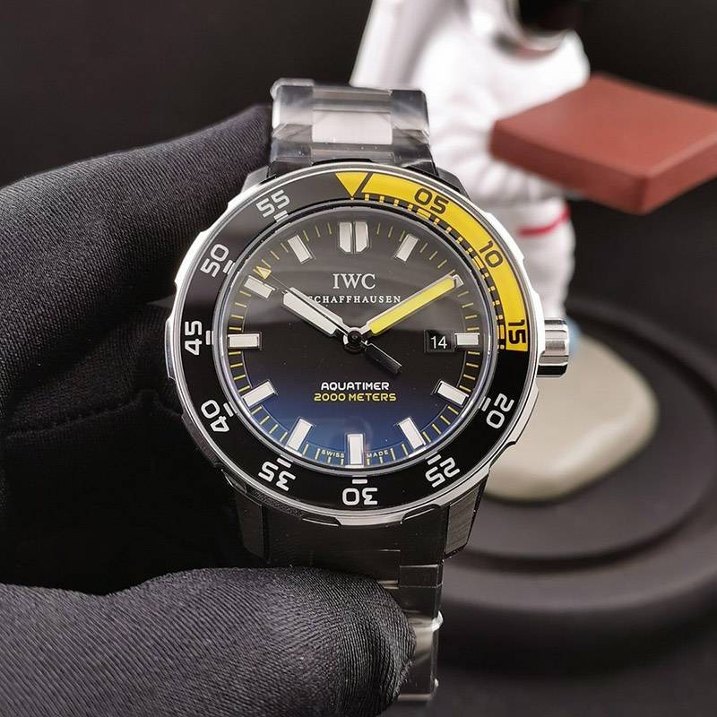 IWC アクアタイマー オートマティック 2000 コピー iwm73031