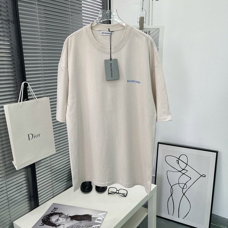 超希少!バレンシアガ LOGO Tシャツ スーパーコピー bao06323