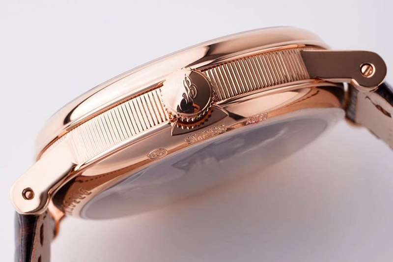 大人気!ブレゲ トラディション オートマティック レトログラード セコンド 偽物 メンズ 40 mm 時計 buo07831