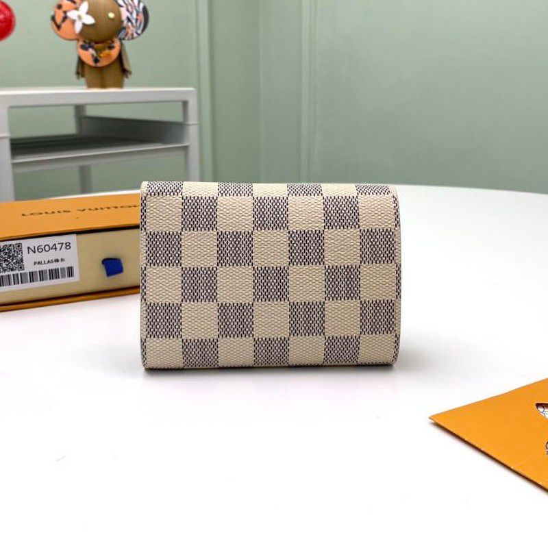 【クリスマス限定】ルイヴィトン ポルトフォイユヴィクトリーヌ コピー N60478