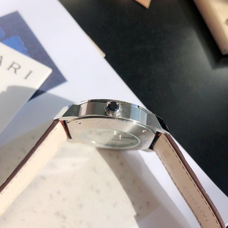 ブルガリ 時計 偽物 オクト ローマ 41mm Octo Roma Bui55309