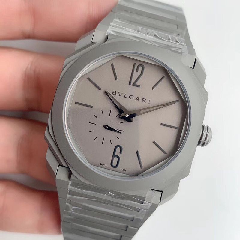 セール ♪ブルガリ 偽物 時計 オクト ローマ 41mm Octo Roma Bum21422