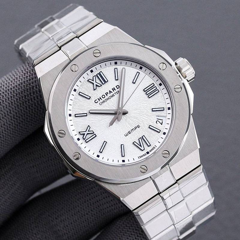 ショパール 偽物 アルパイン イーグル 41 MM 3色 sho01104
