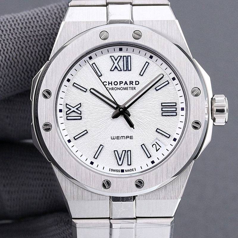 ショパール 偽物 アルパイン イーグル 41 MM 3色 sho01104