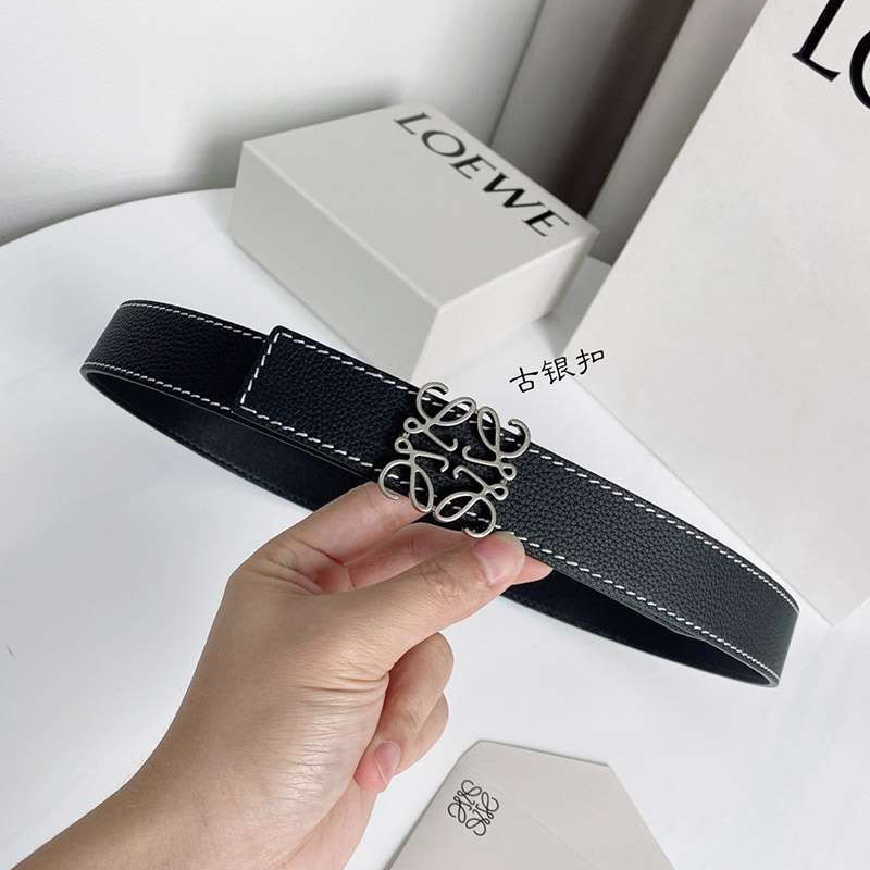 ★日本!!人気!ロエベ カーフレザー アナグラムバックルリバーシブルベルト 偽物 lov92314