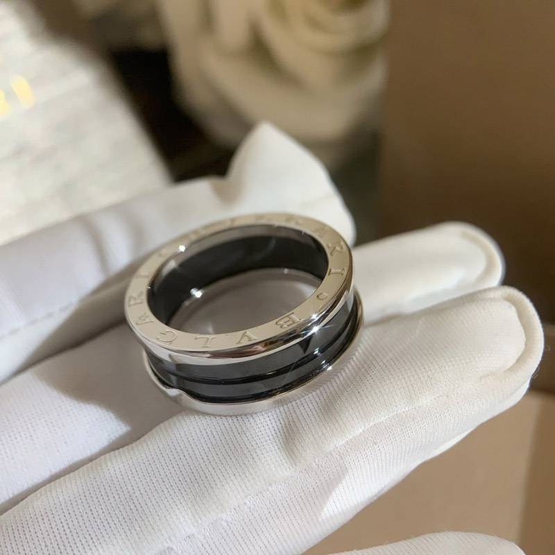 ブルガリ B.ZERO1 コピーN級品シルバー 1バンドリング 【追跡付】 Bus96100