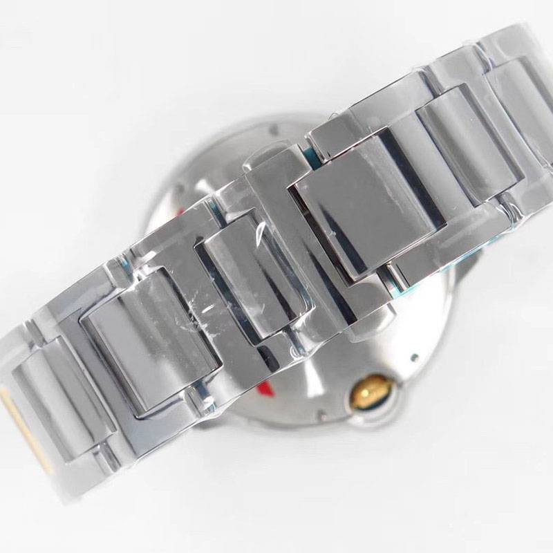 春もの新作カルティエ バロンブルー42mm スーパーコピー kaq18023