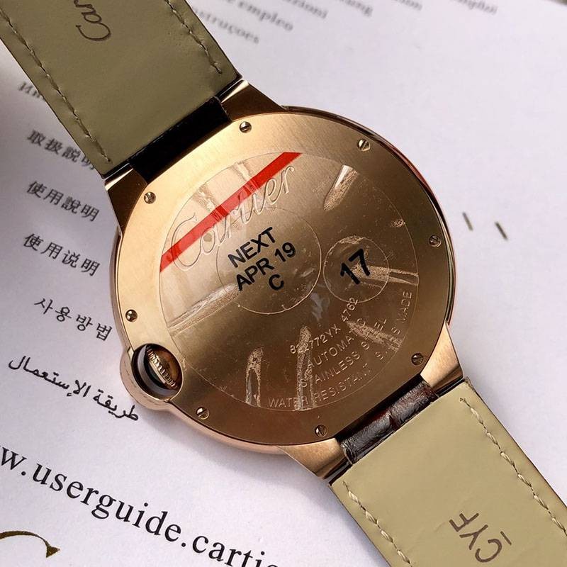 21AW新作カルティエ バロンブルー 42mm スーパーコピー kac87332