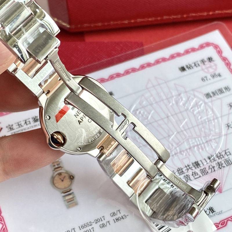 完売必至カルティエ スーパーコピー バロンブルー 28mm WE902052
