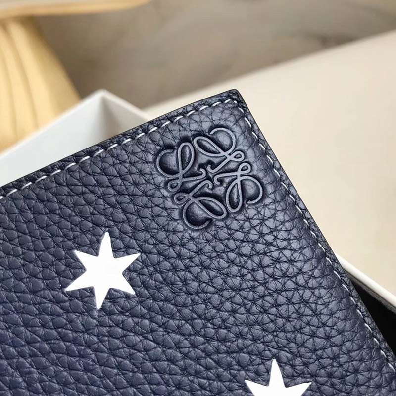高品質♪♪♪ロエベ 二折り財布 スーパーコピー ♪星セール ♪ lol08477